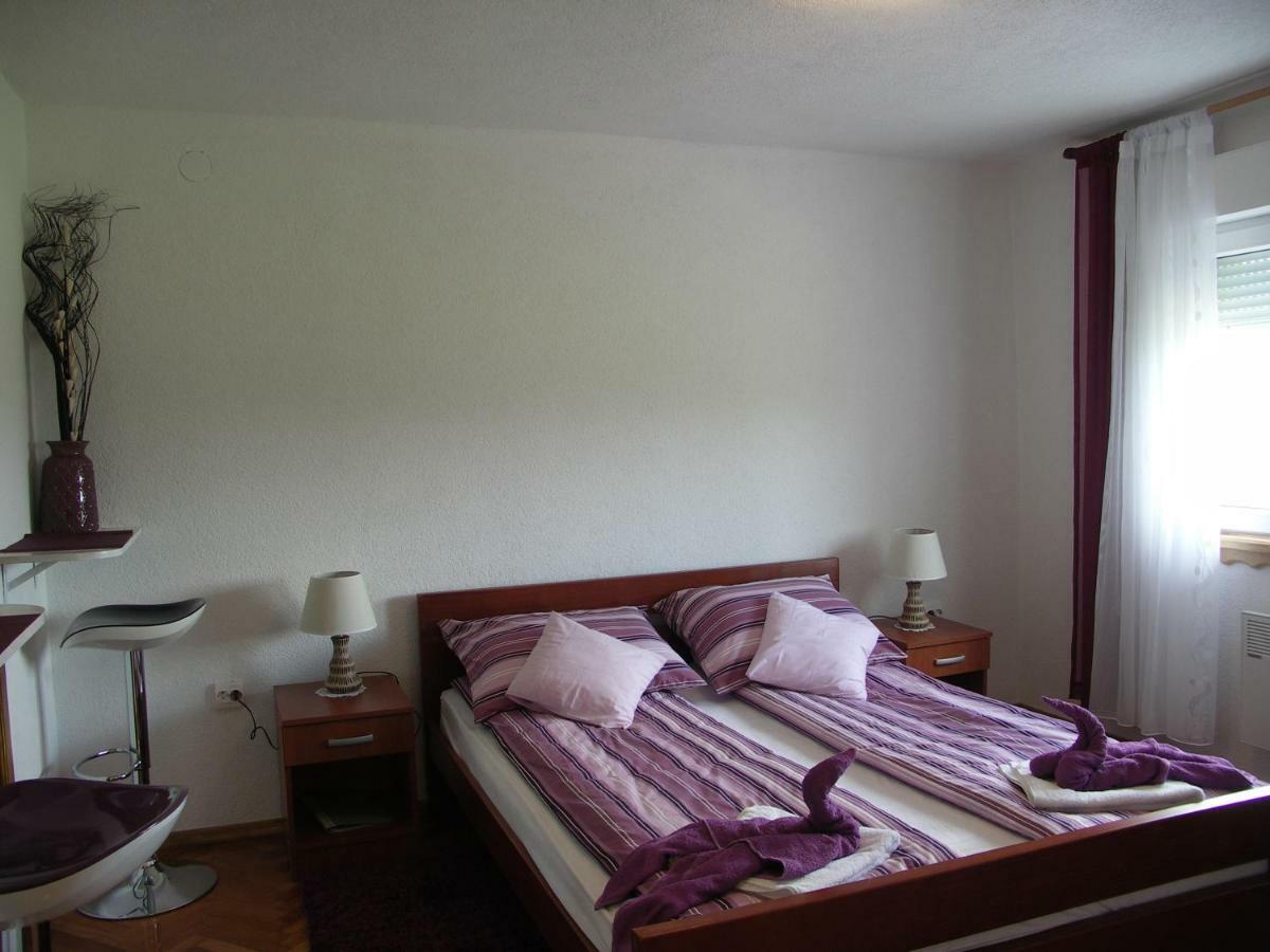 Apartments Zegarac House Korenica Zewnętrze zdjęcie